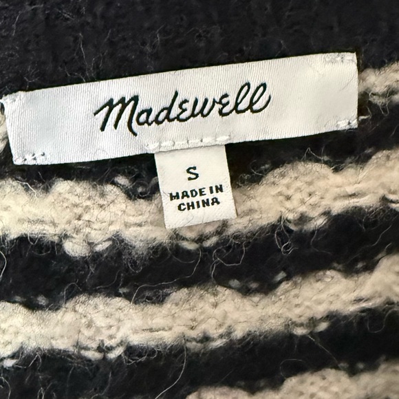 Madewell | Black and White Geometric Sweater Size Small - Picture 4 of 5